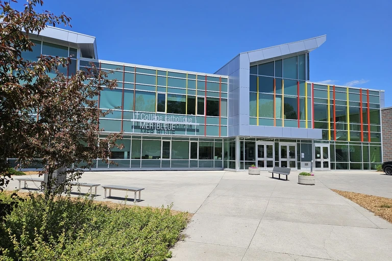 façade de Mer Bleue