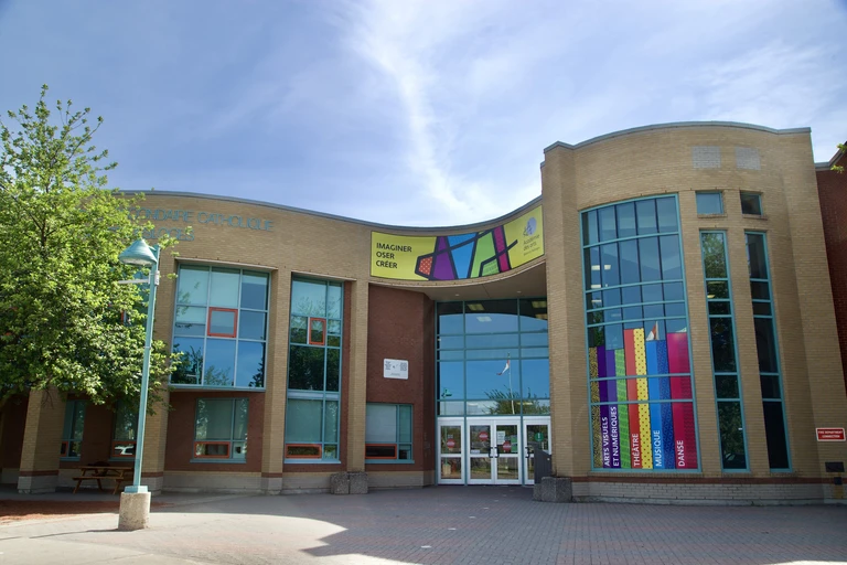 façade de Béatrice-Desloges